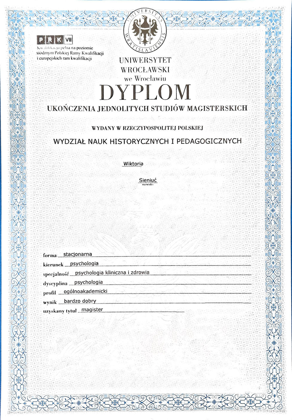 Dyplom — Wiktoria Sieniuć